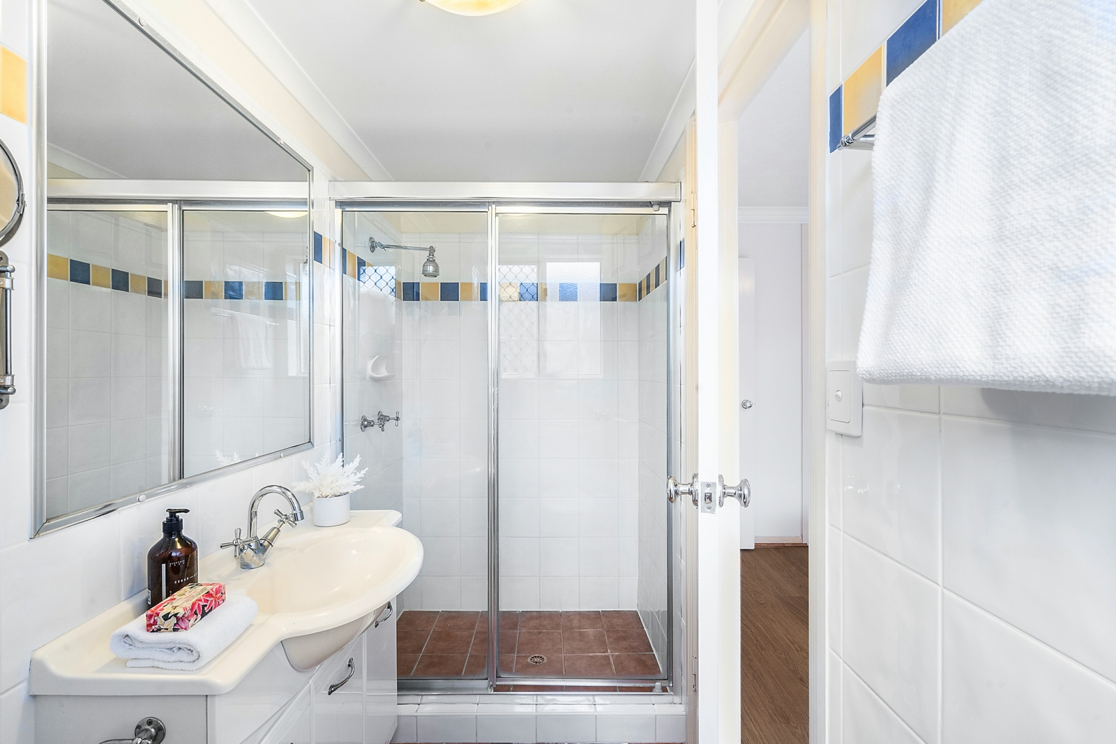 Ensuite