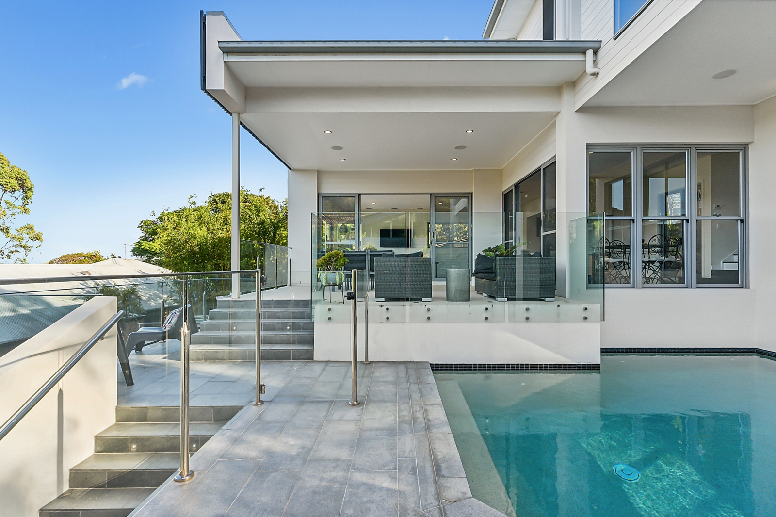 Pool 2