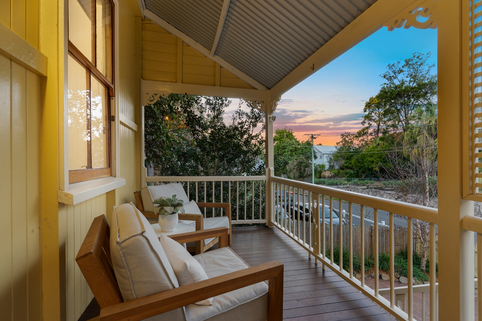 Front Veranda Sitting