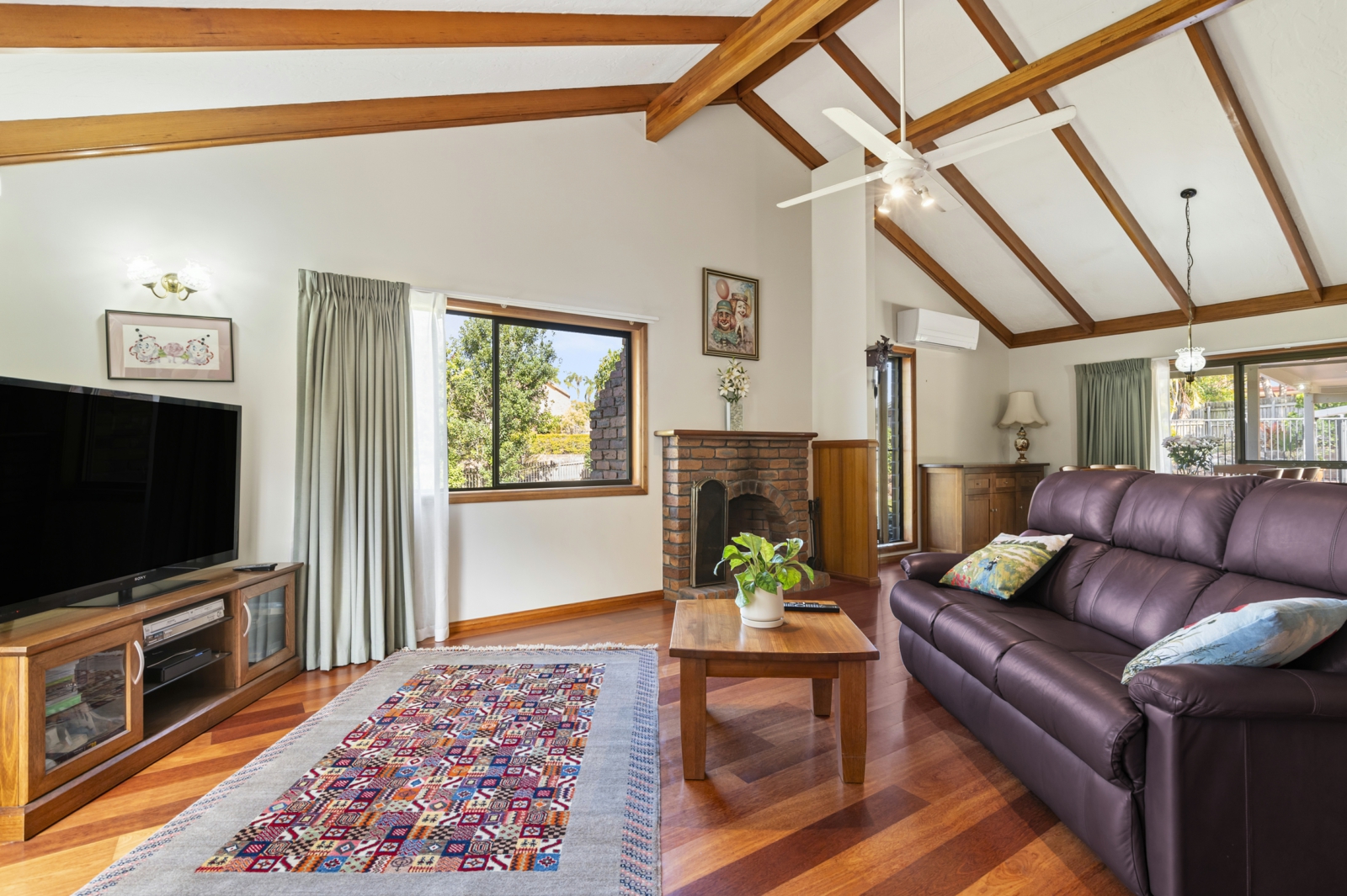 560548_10_Melba_Court-121.jpg