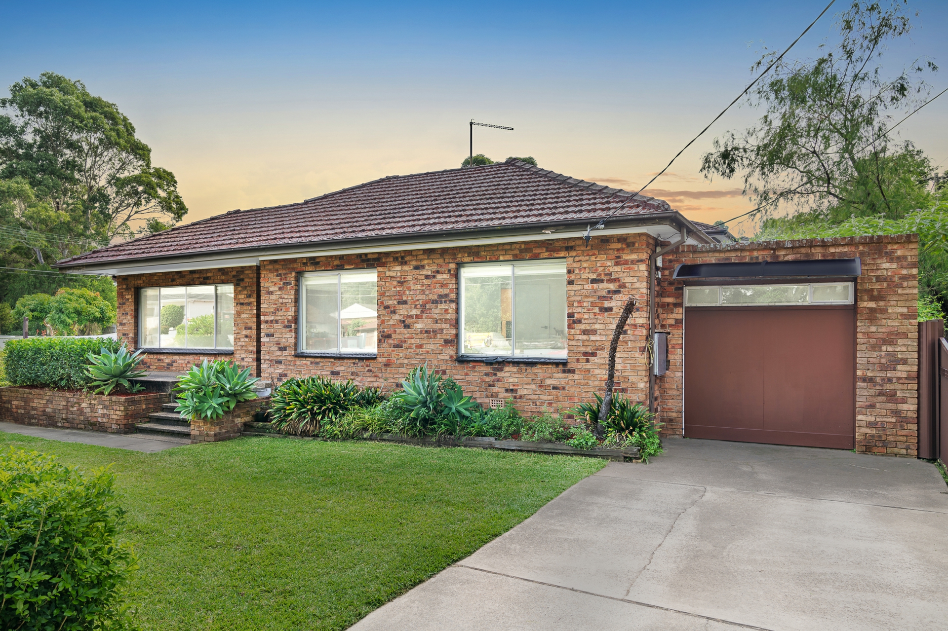 139 Morrison Road, PUTNEY