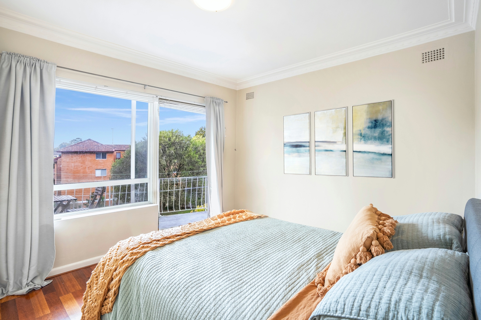 7/27 Wharf Road, GLADESVILLE