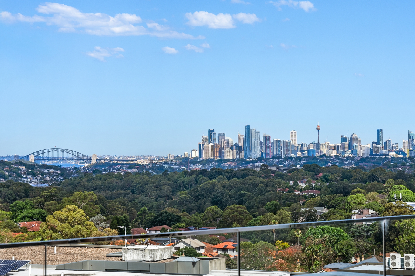 03/8 Wharf Road