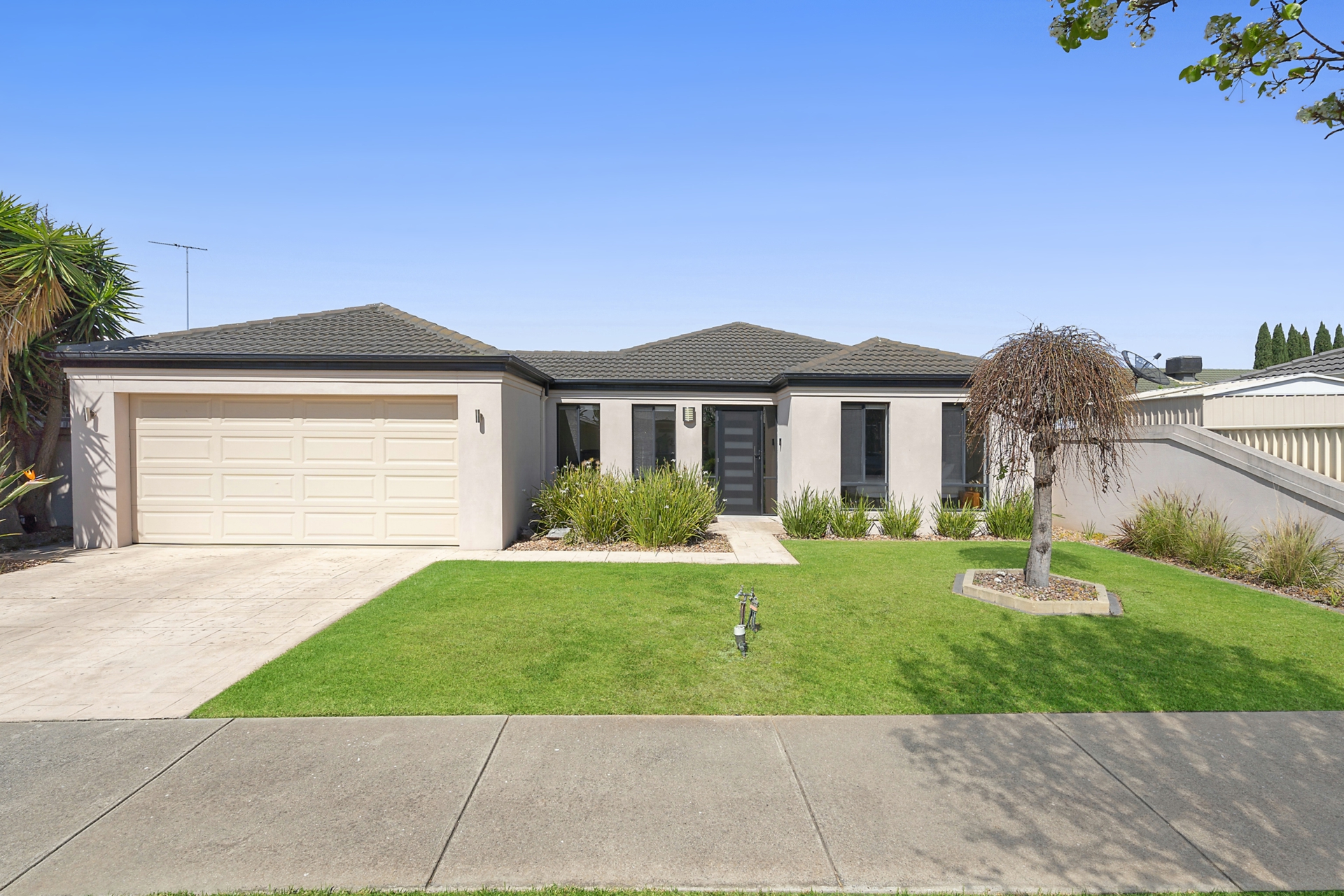 9 Viola Close, BELL PARK