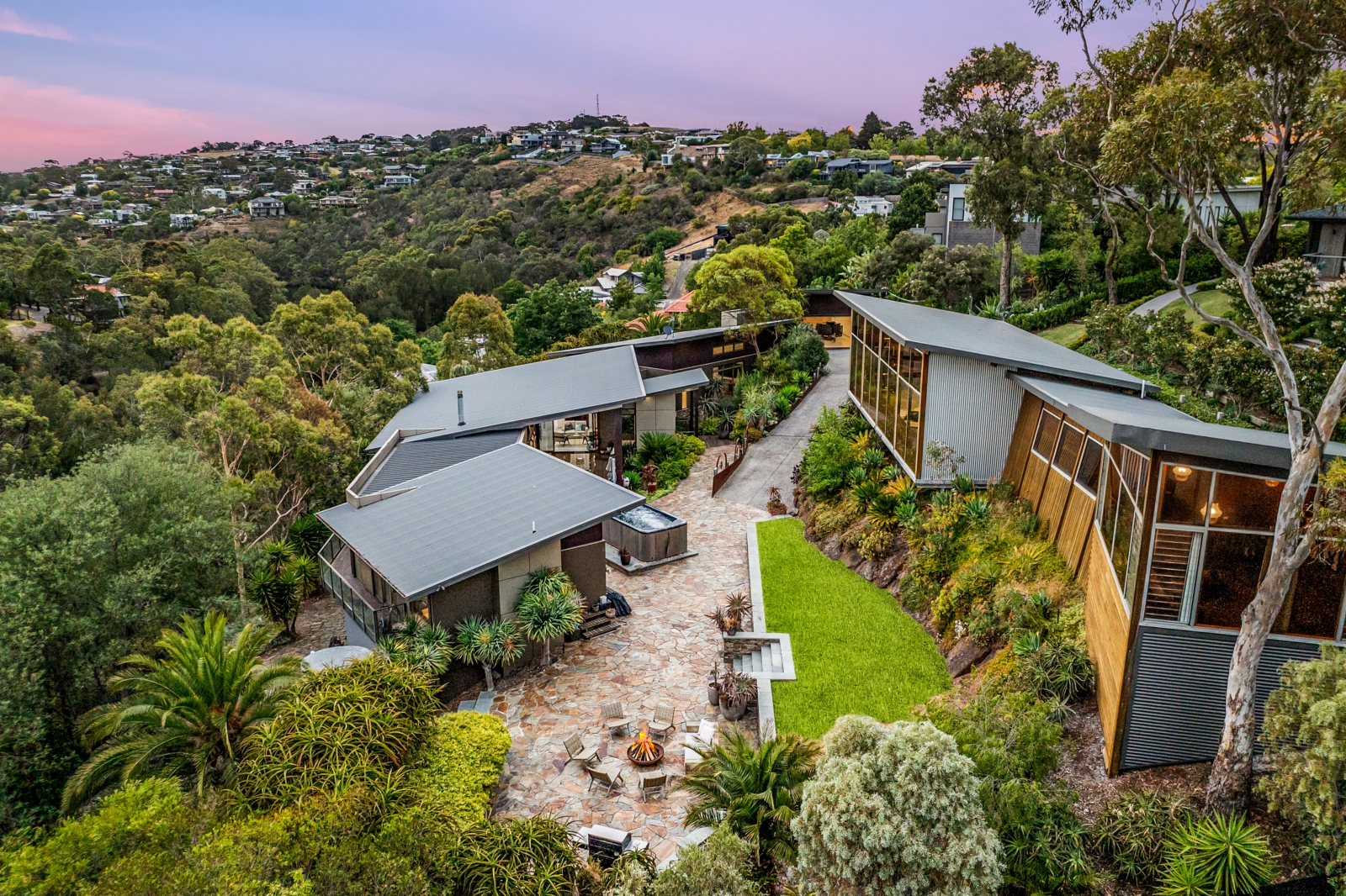 5 Manor Crescent, HIGHTON