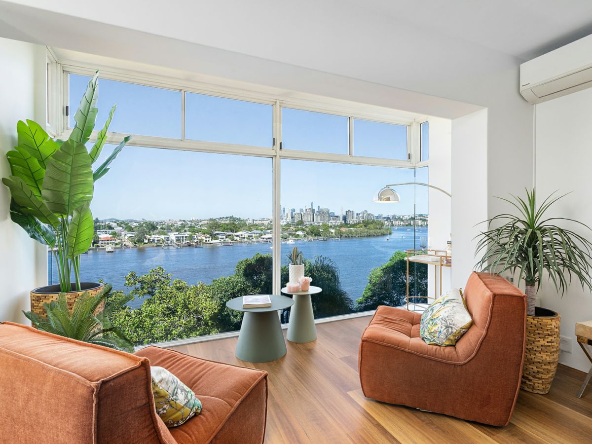 Sitting Space and View