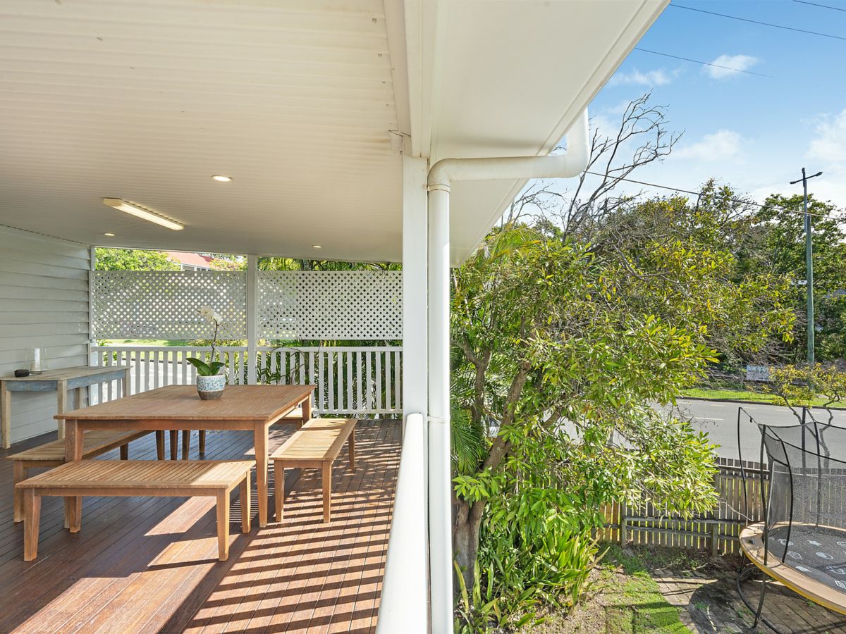 Deck 2