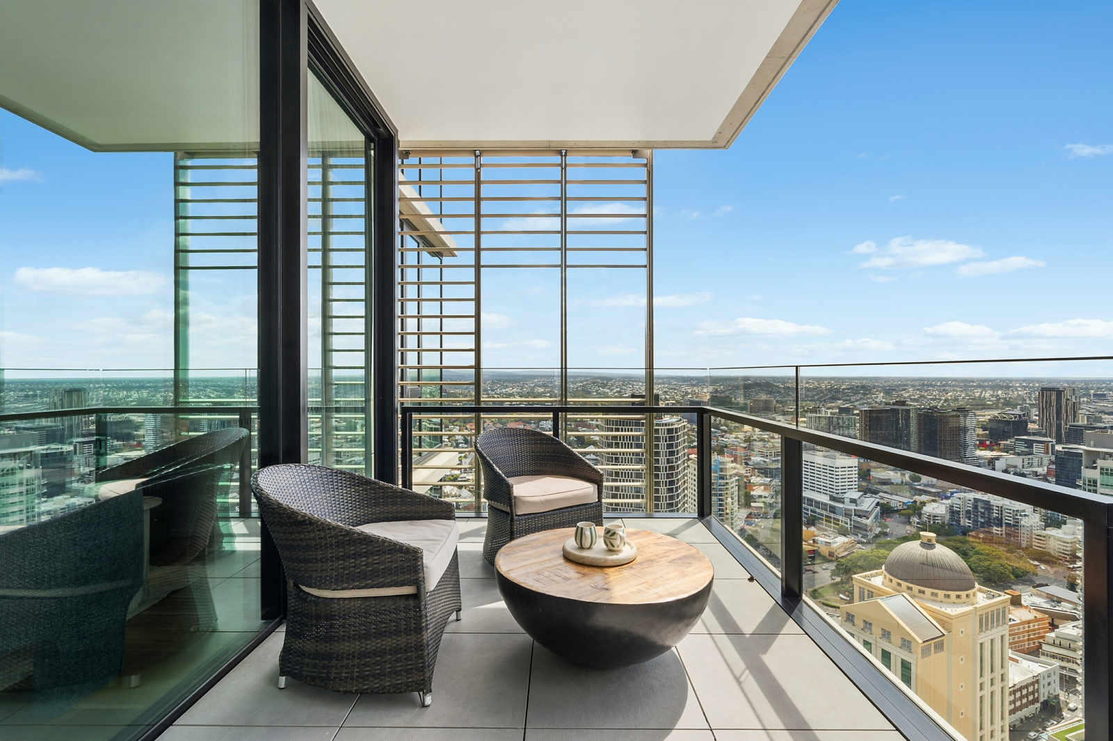 4102/443 Queen Street