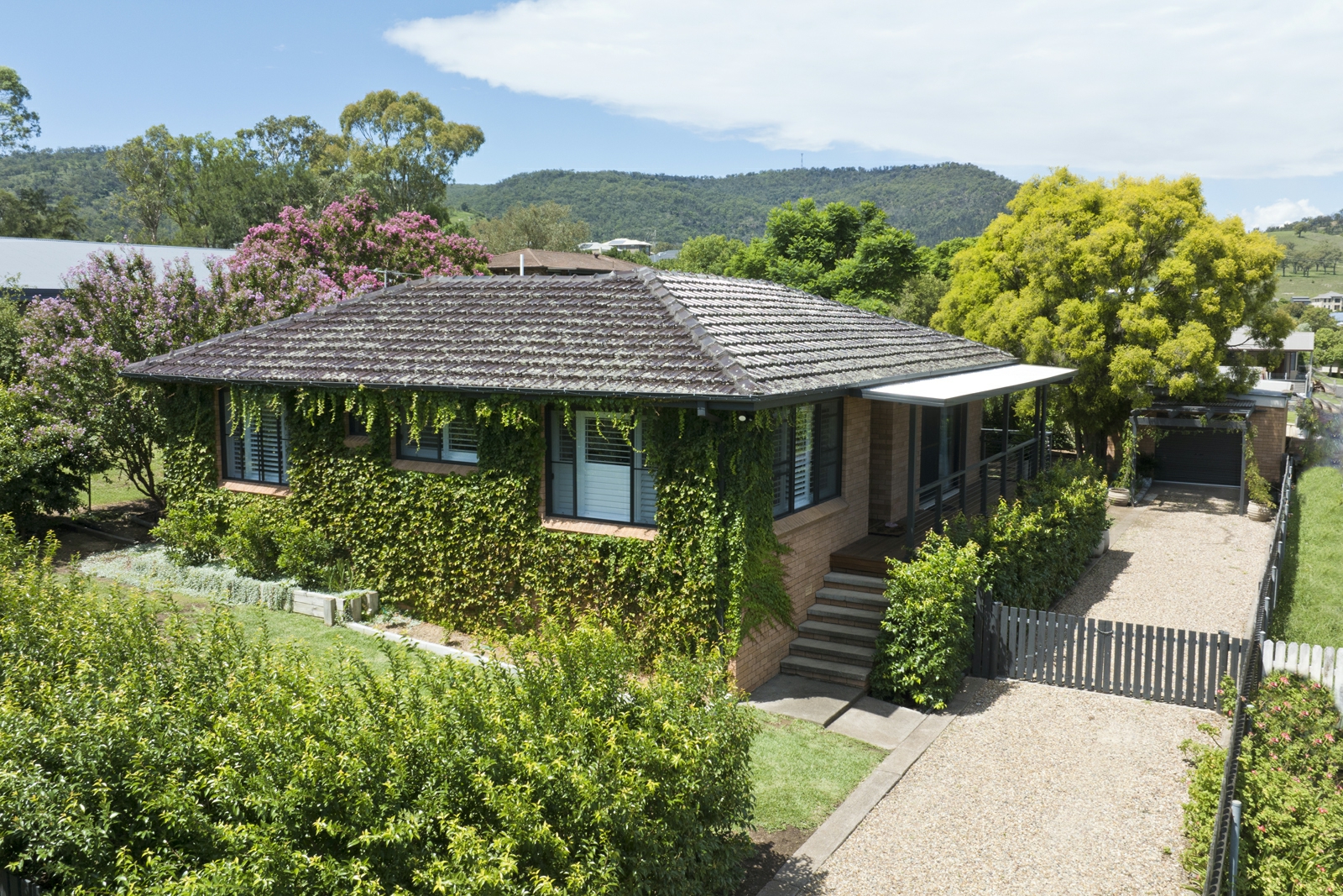 66 Barton Street, SCONE