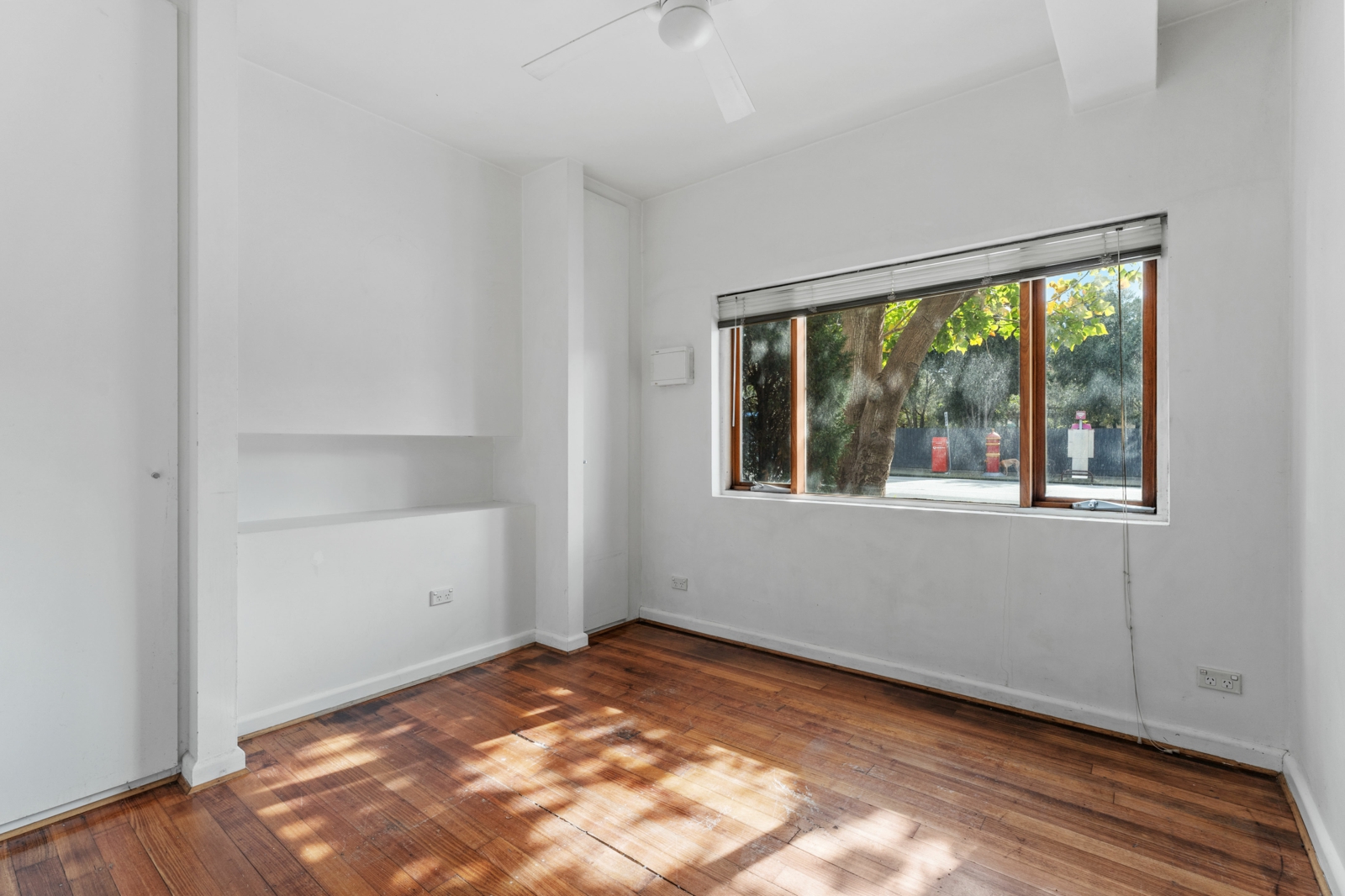 2/87 Alma Road, ST KILDA EAST