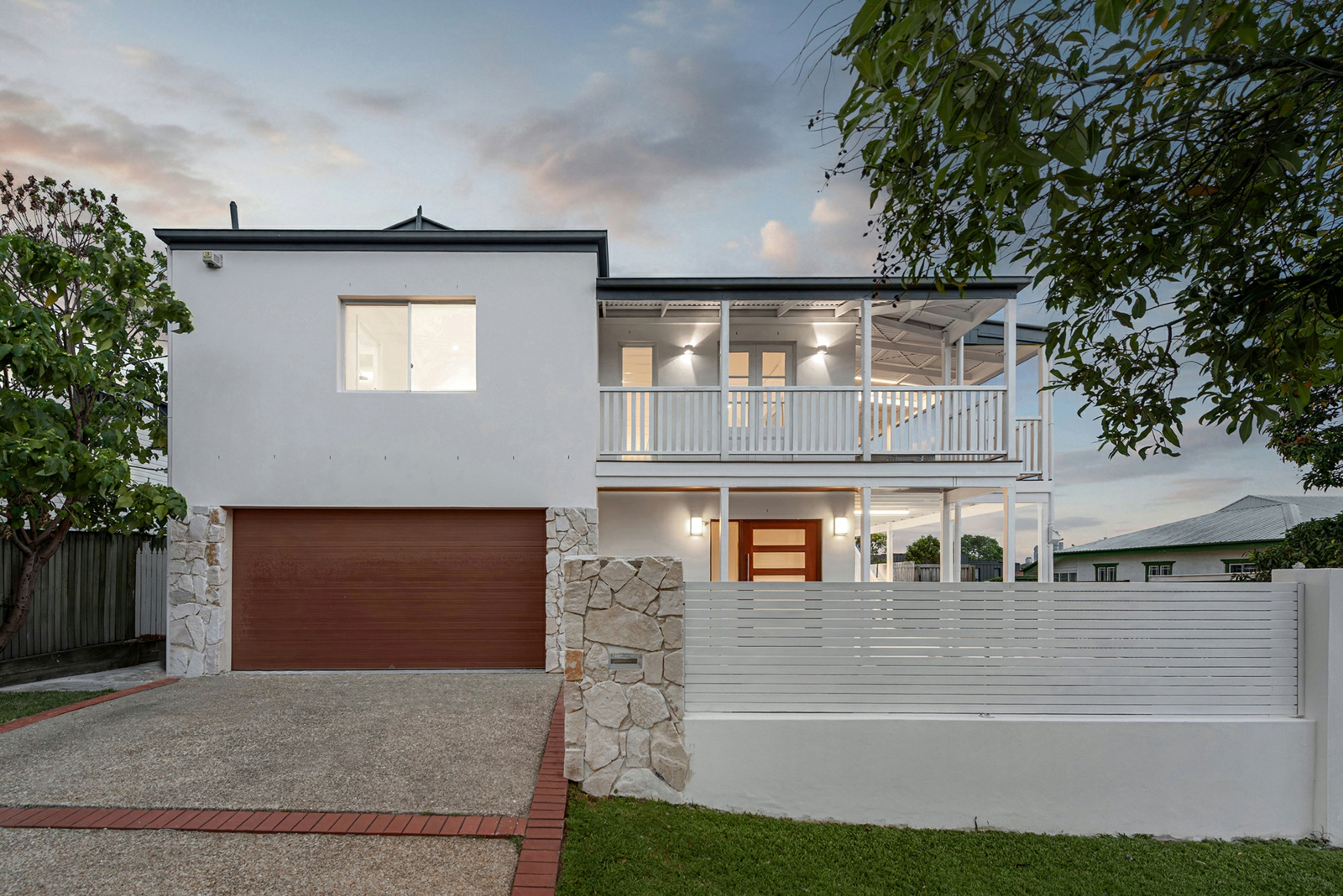 77 Brisbane Street,Bulimba