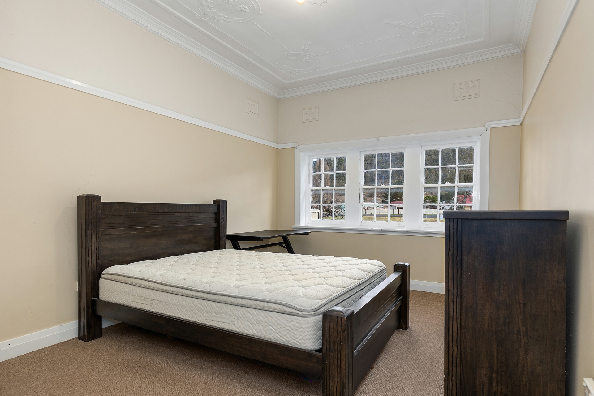 Bed 3