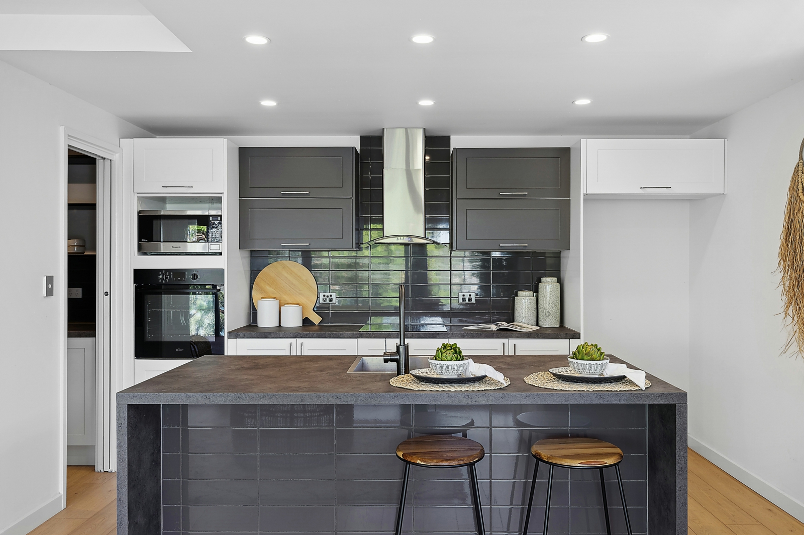 Kitchen 1