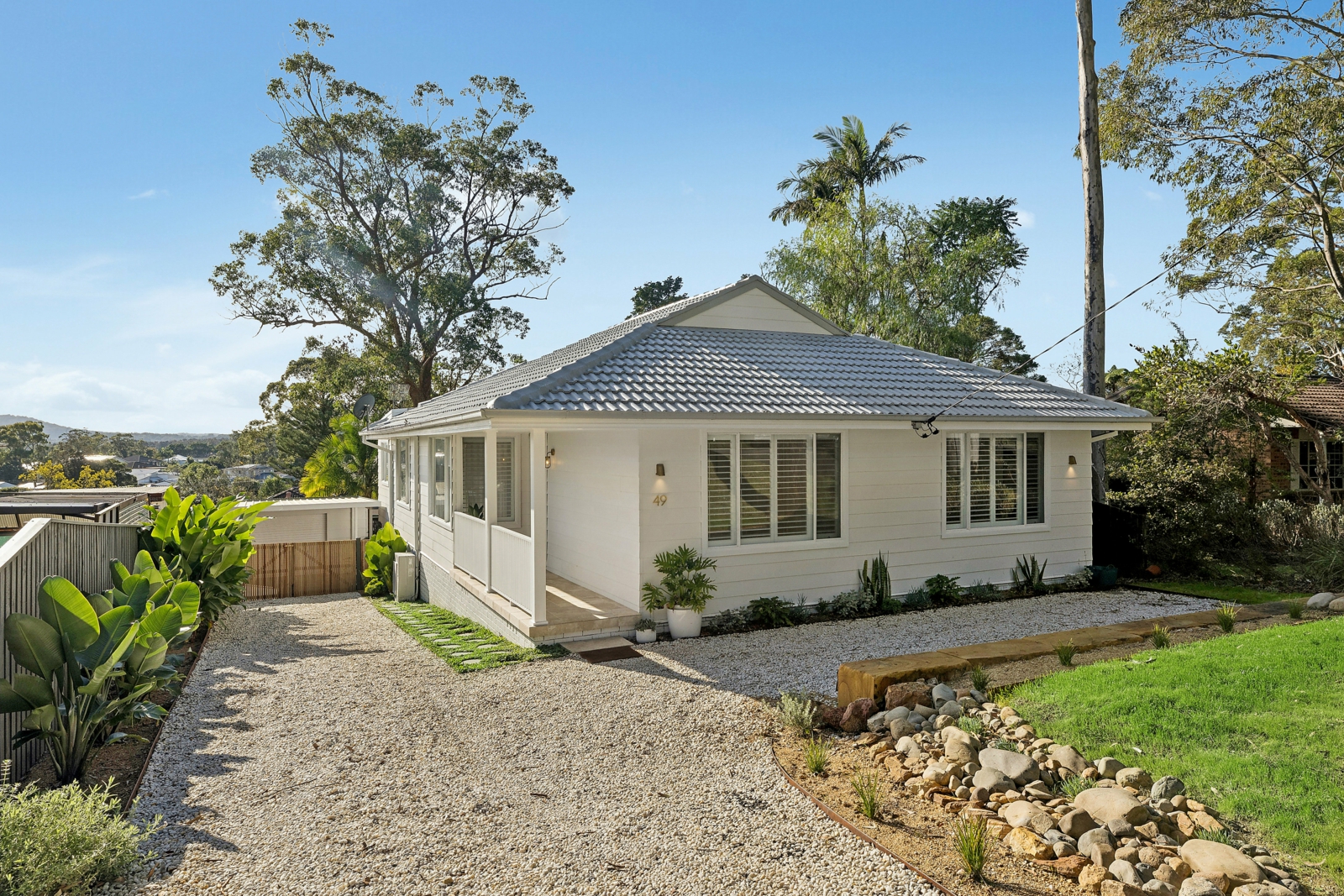 49 Hillcrest Road, EMPIRE BAY