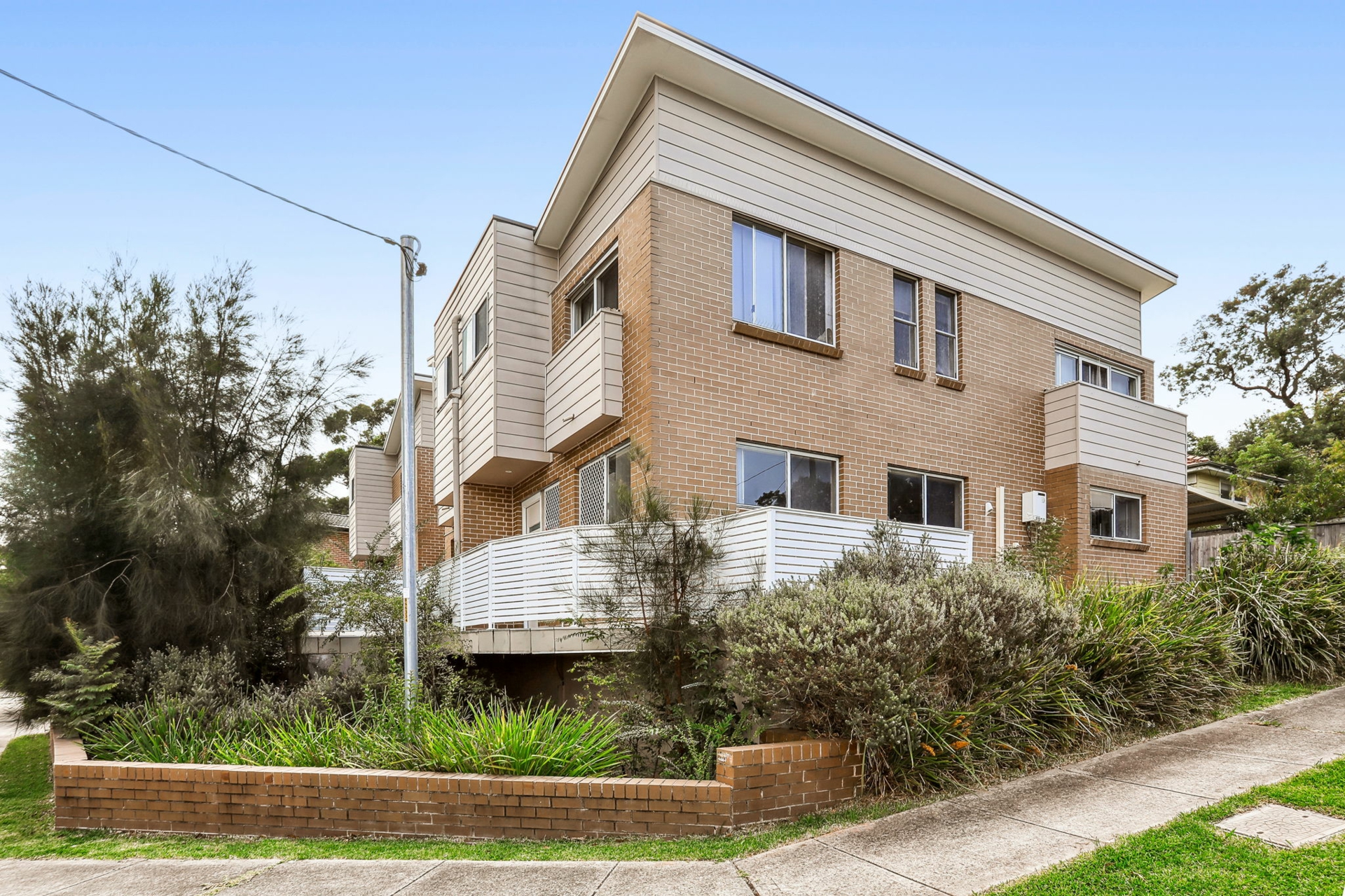3-17 The Parade, Telopea, NSW 2117-8.jpg