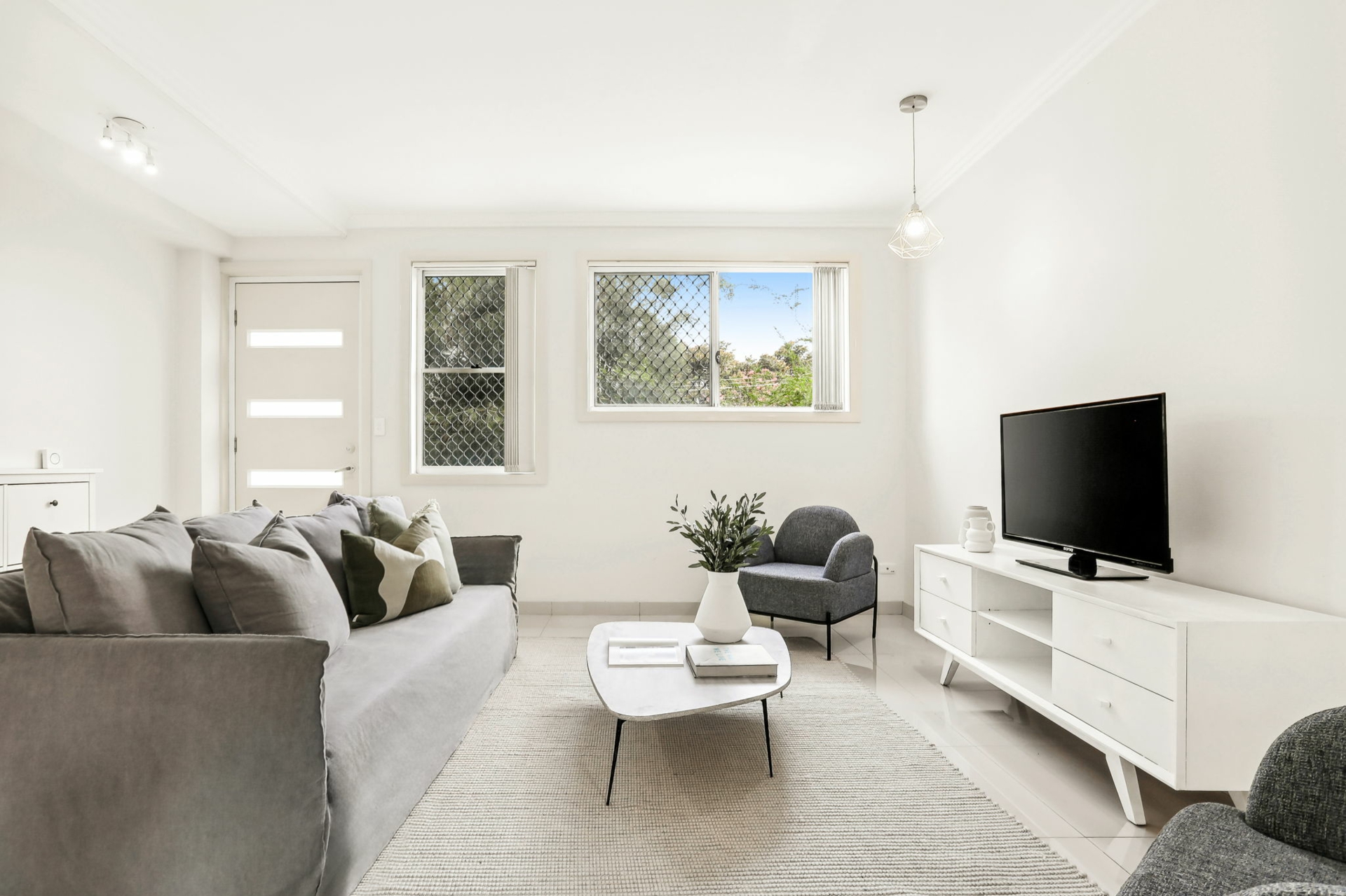 3-17 The Parade, Telopea, NSW 2117-4.jpg