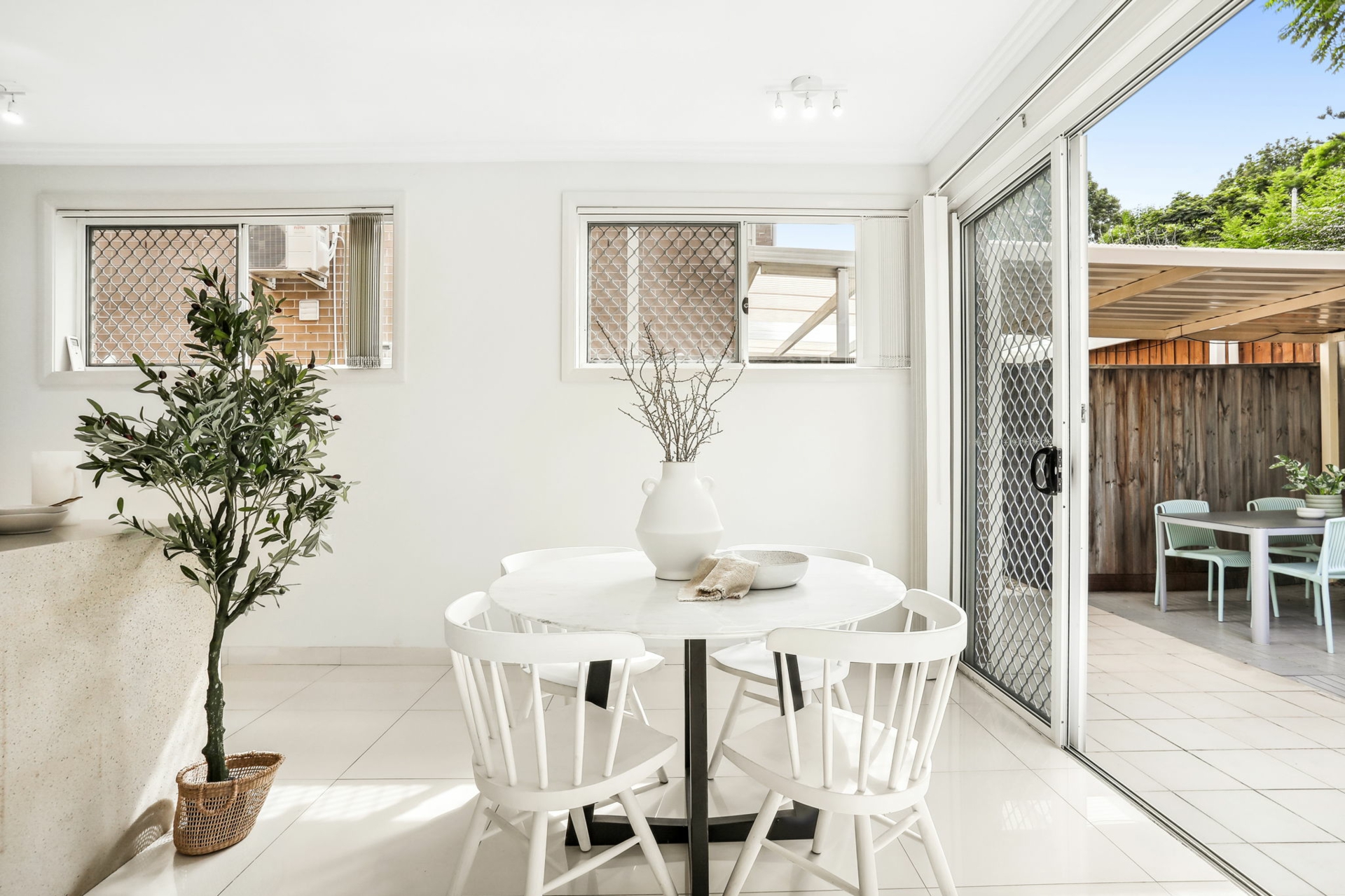 3-17 The Parade, Telopea, NSW 2117-6.jpg