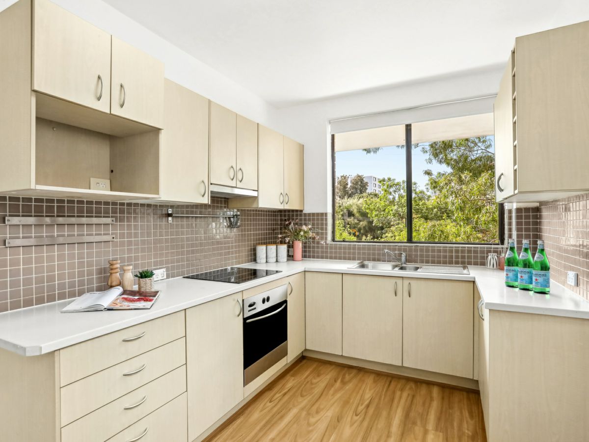 6_41 The Crescent, Homebush-4.jpg