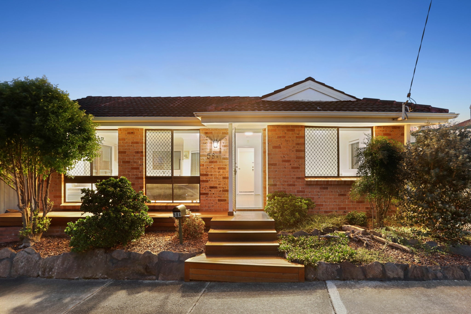 Dusk_58A Rogers St, Roselands_1.jpg