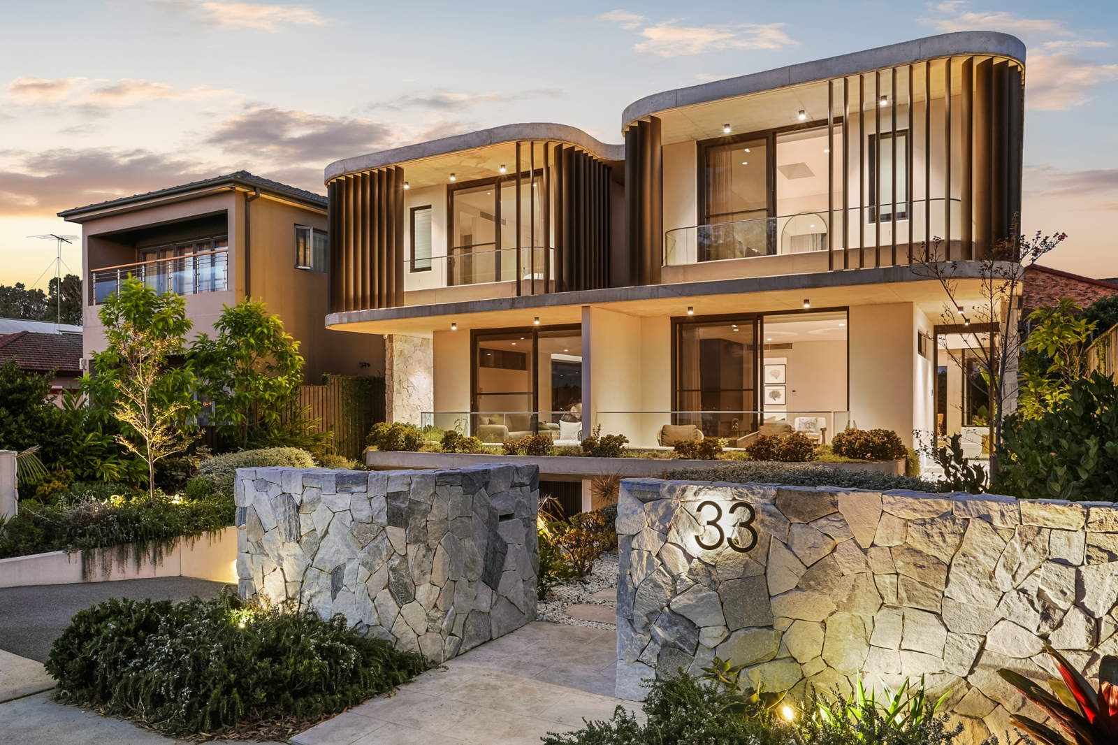 33 Wymston Parade, WAREEMBA