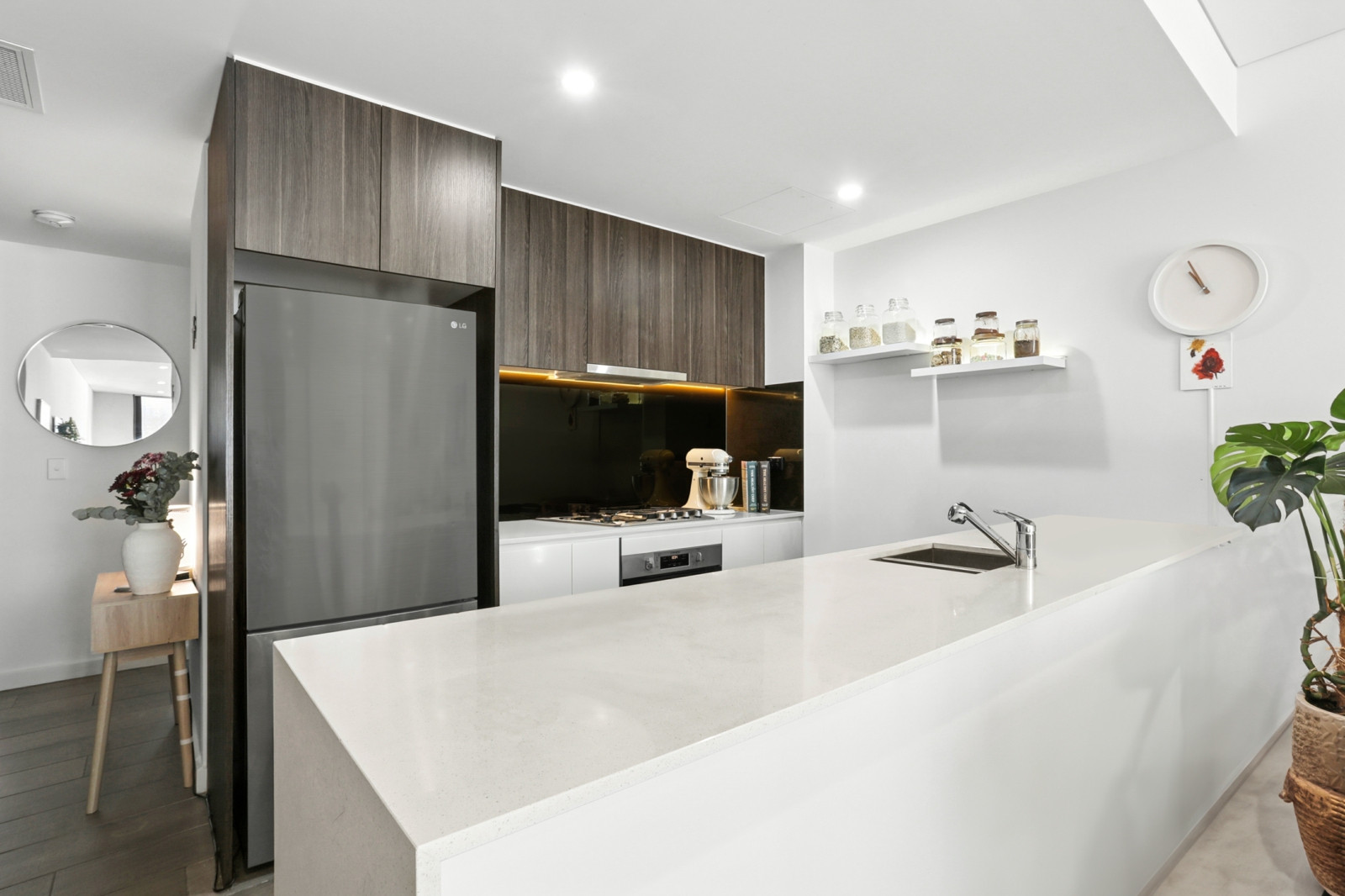 14g-541c Burwood Rd, Belmore_6.jpg