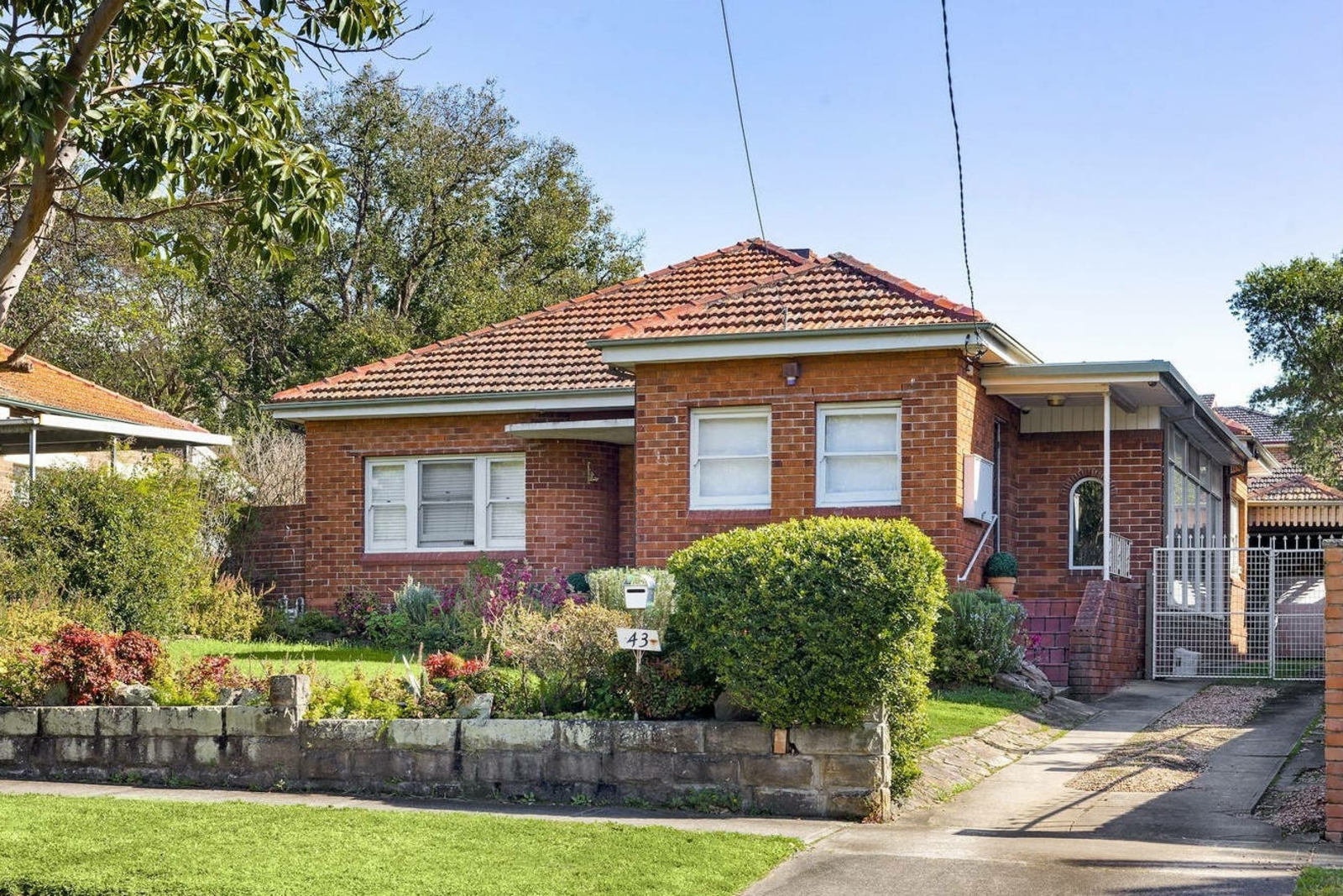 43 Pemberton Street, STRATHFIELD