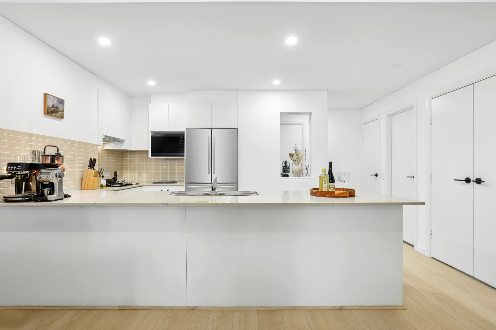 313-21 Hill Rd, Wentworth Point_8.jpg