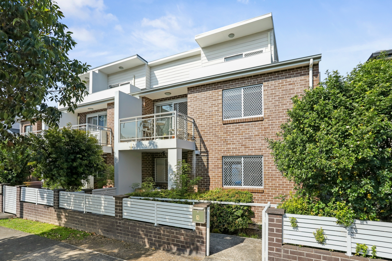 1/8 Albert Street, BERALA