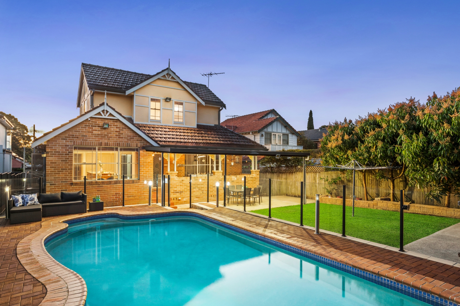 Dusk_12 Pemberton St, Strathfield-1.jpg
