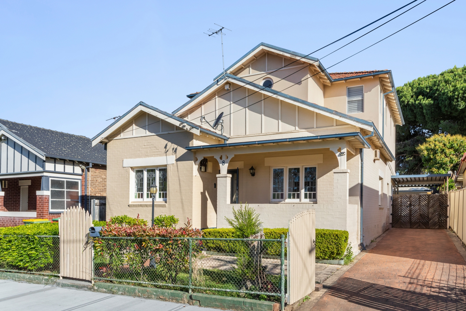 8 Cartwright Avenue,Homebush