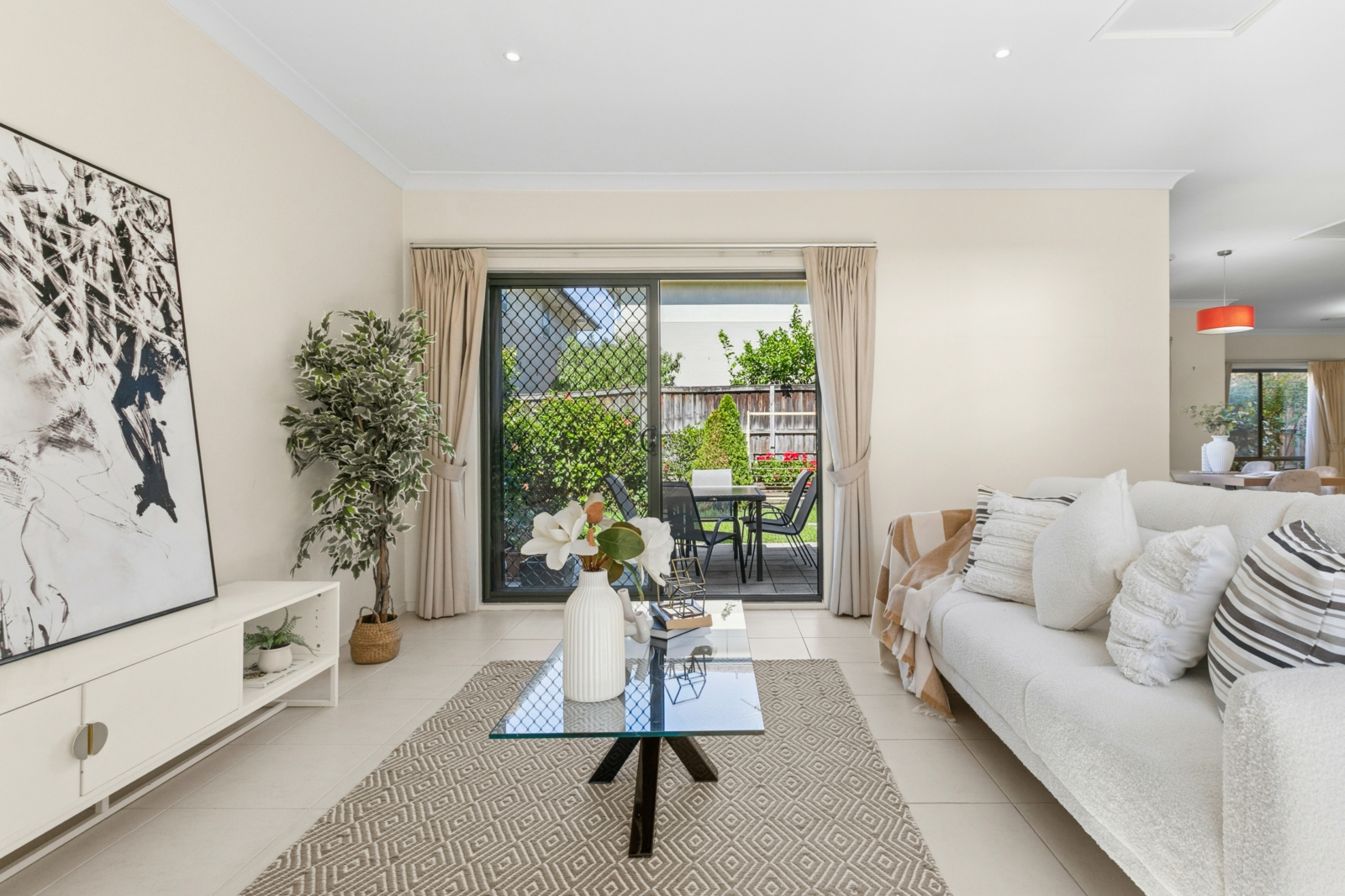 3 Palm Cct, Lidcombe_4.jpg