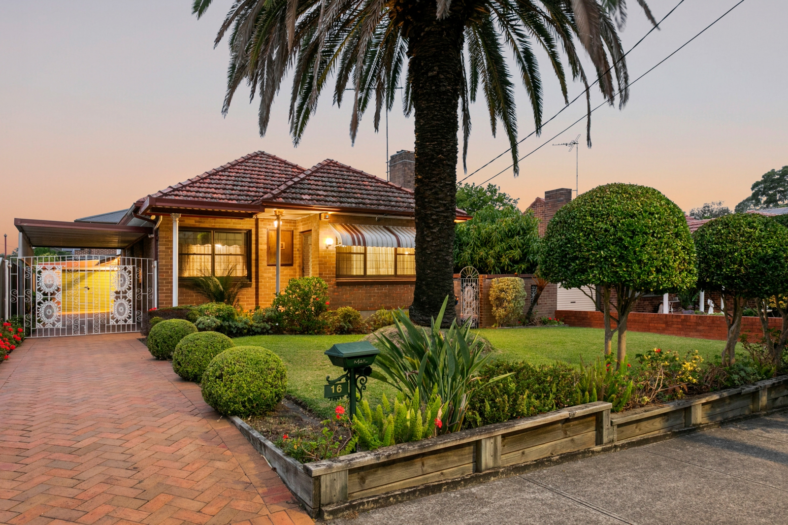 Dusk_16 MacArthur Ave, Strathfield_2.jpg