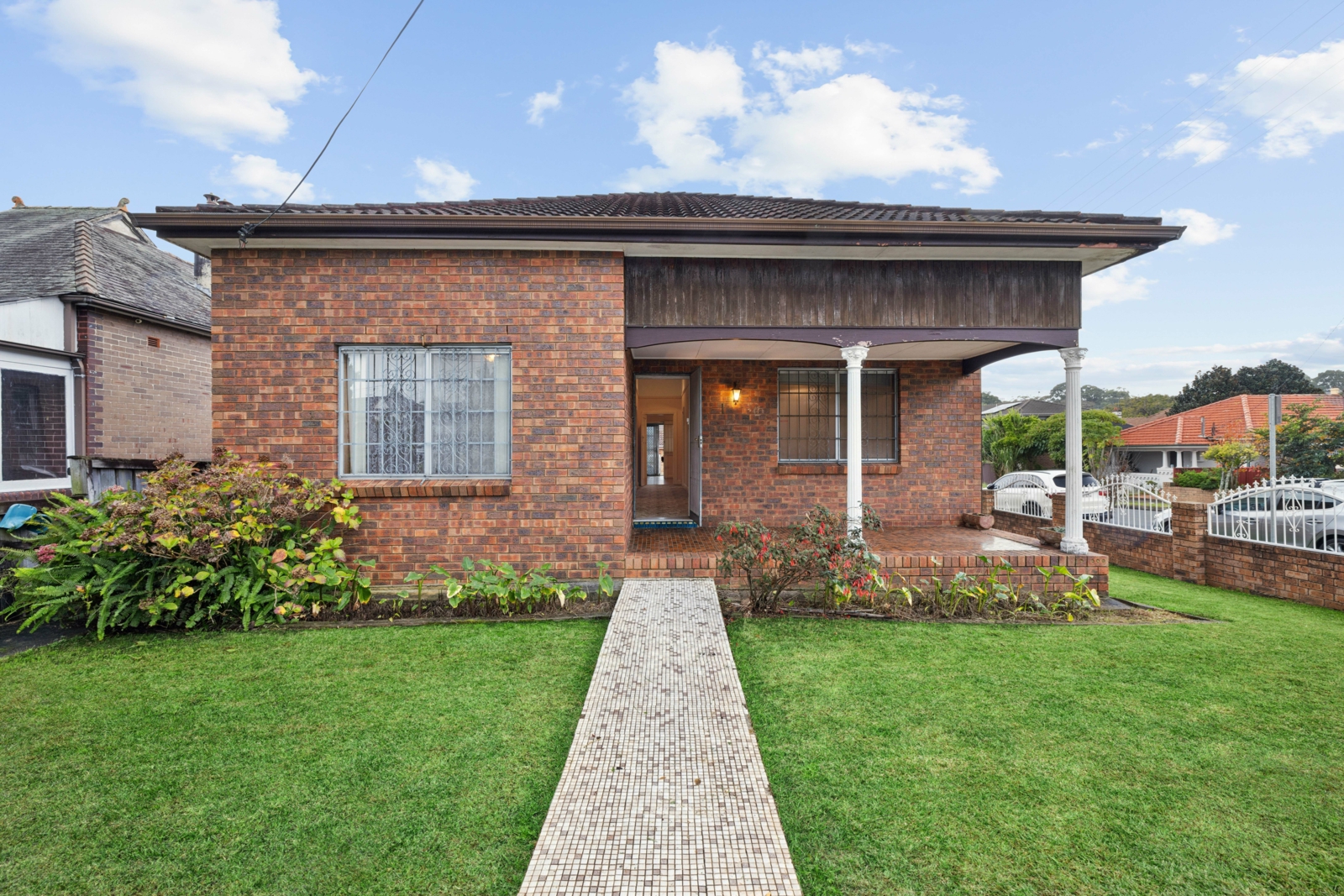1 Lindsay St, Burwood_01.jpg