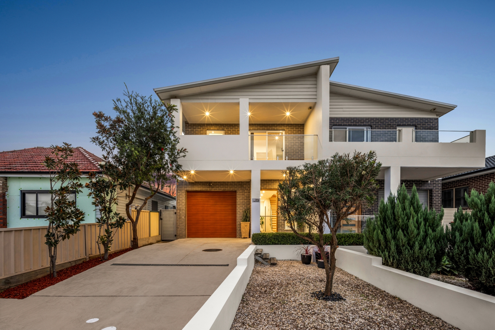 Dusk_31A Hebe St, Greenacre, NSW 2190-1.