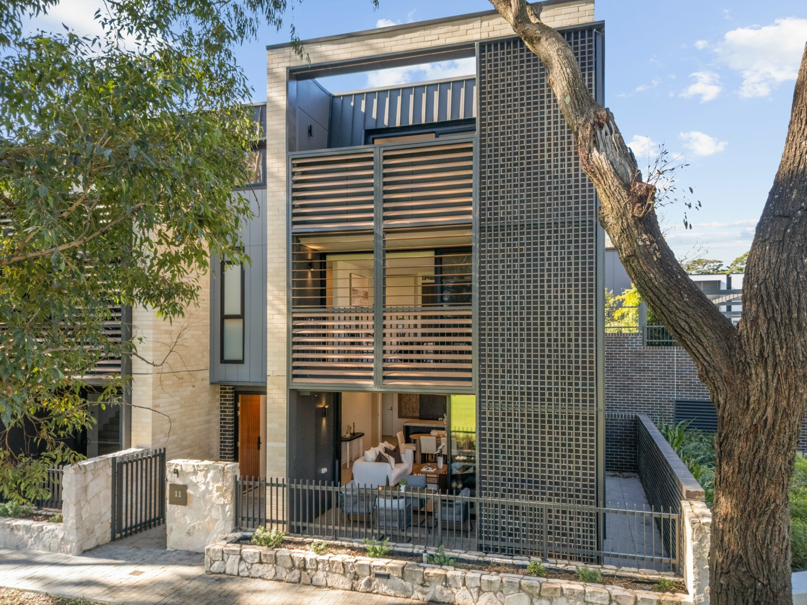 Drone_11-6 Mitchell St, Enfield_05.jpg