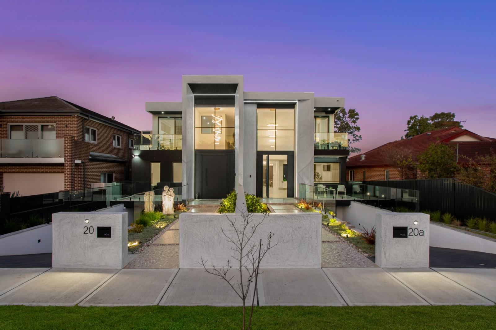 Dusk_20a Wentworth St, Greenacre_02.2.jp