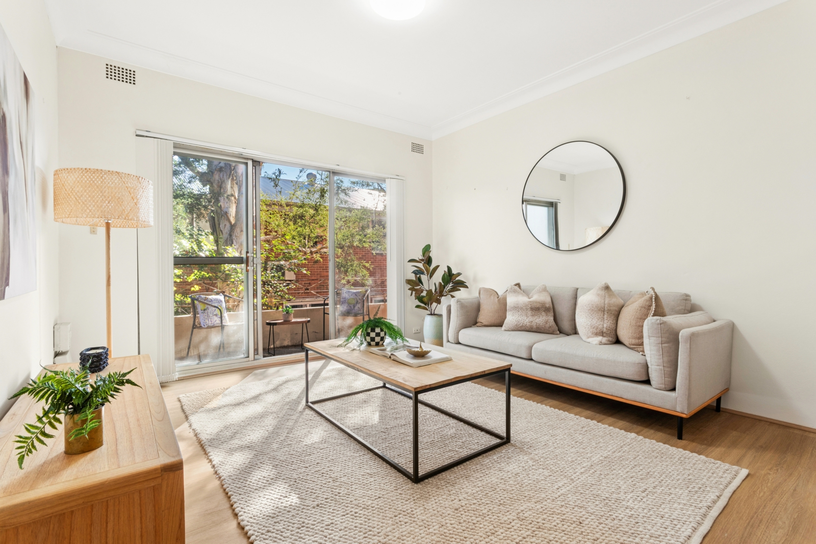 3-21 Burlington Rd, Homebush_05.jpg