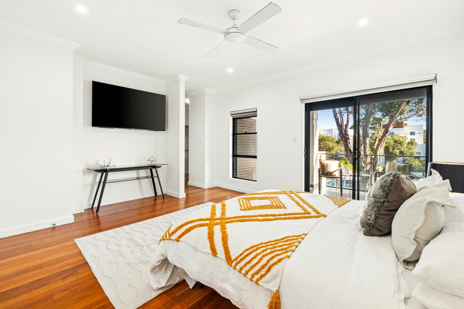 83 Baltimore St, Belfield, NSW 2191-3.jp