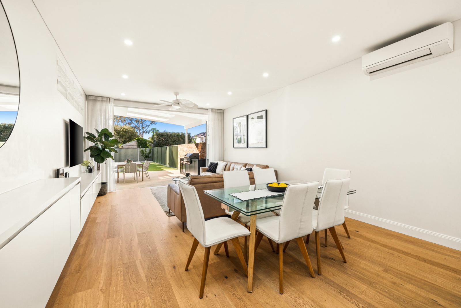 60 Windsor Ave, Croydon Park, NSW 2133-4