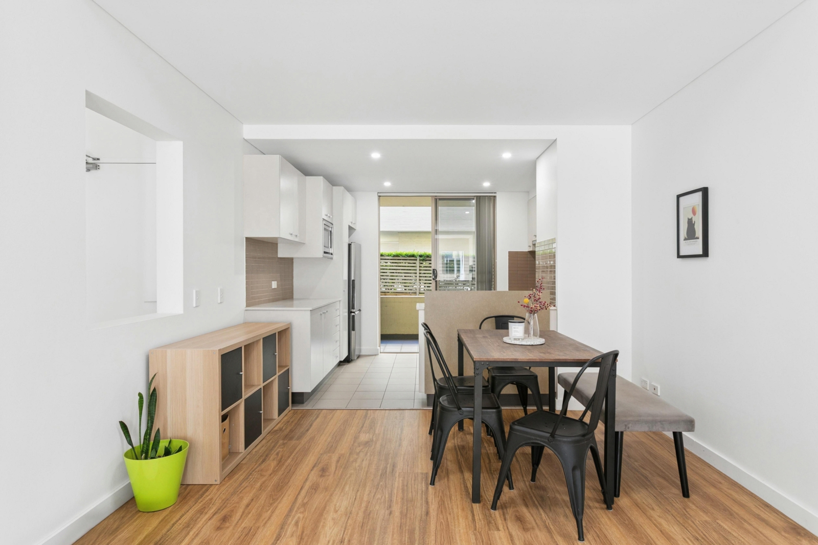 104-4 Stromboli Strait, Wentworth Point_