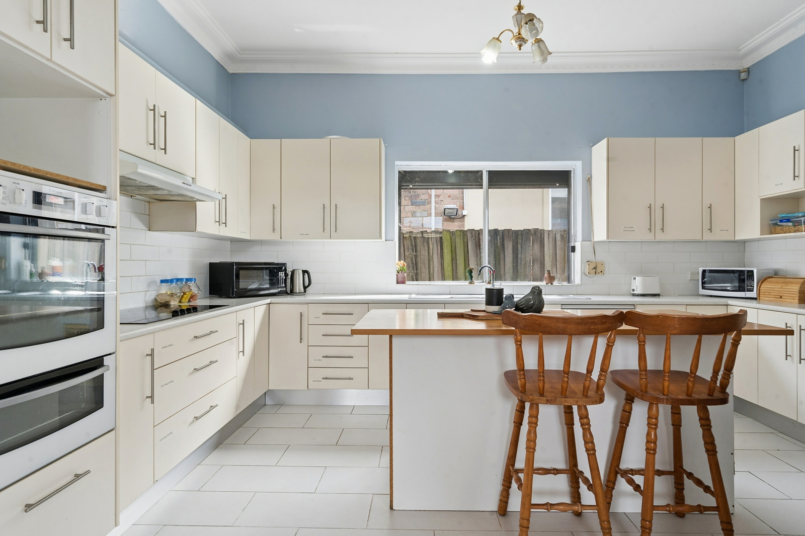 Kitchen-02-hires.jpg