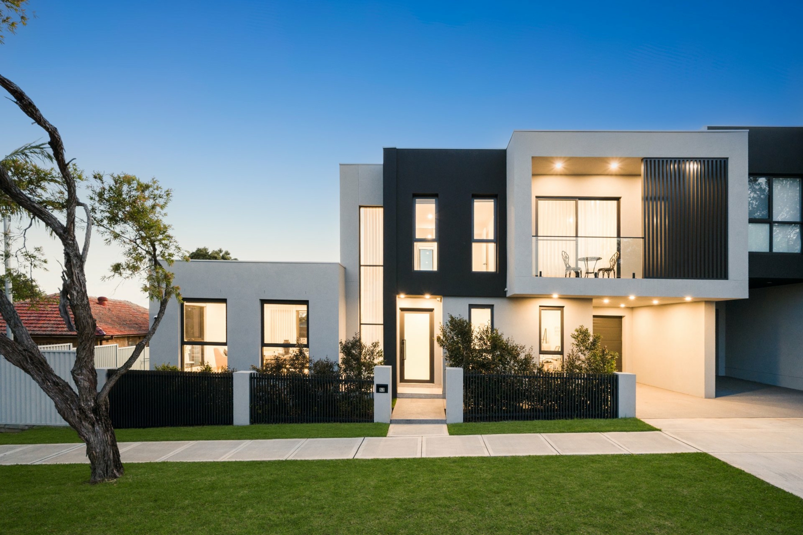 52 Macquarie Street, Greenacre-HR (12).j