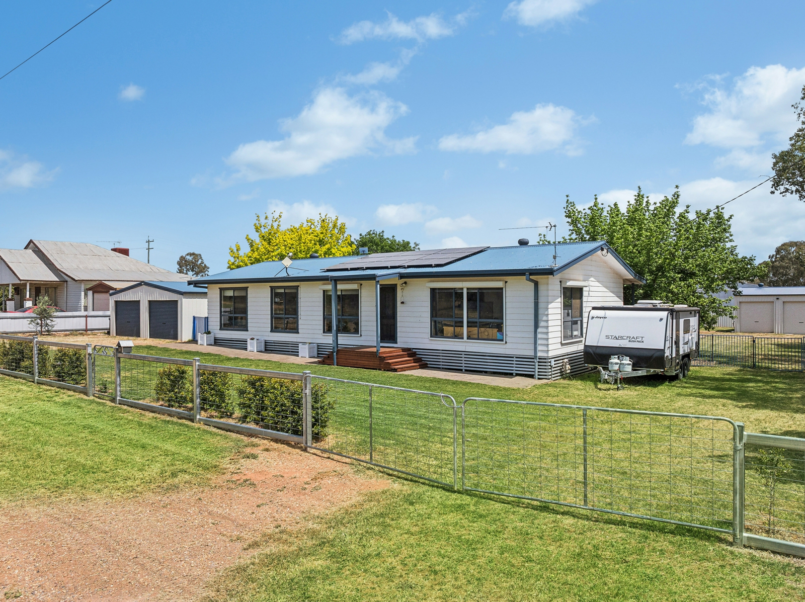 56 Iverach Street,Coolamon