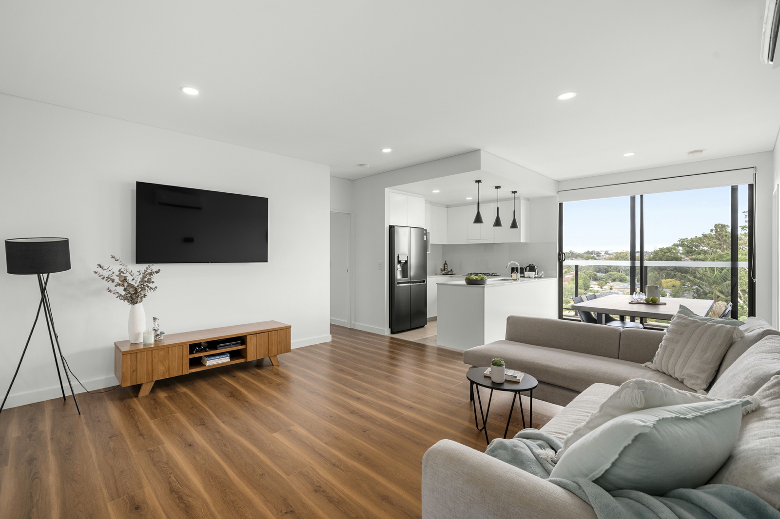 411/21 Hezlett Road,North Kellyville
