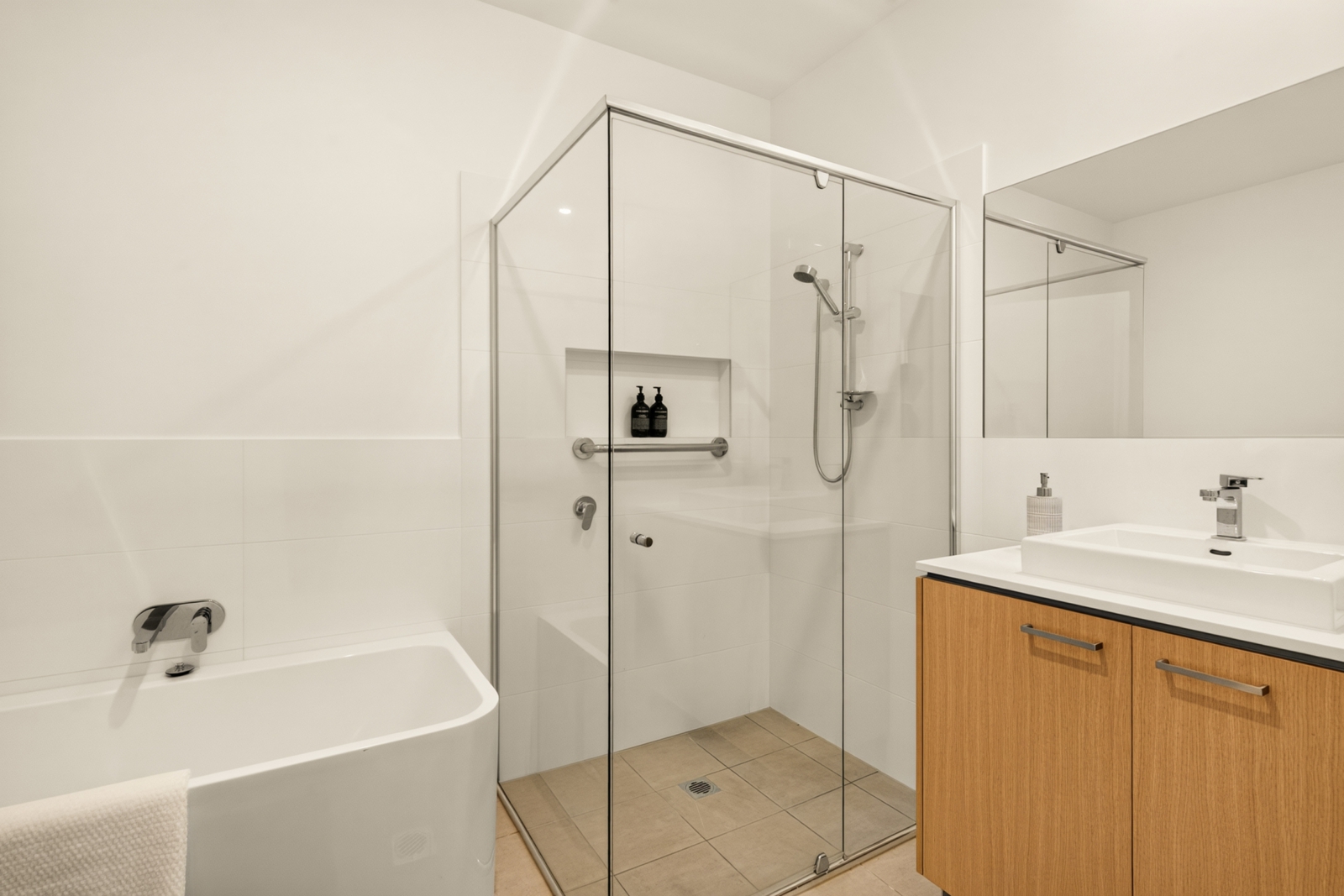20 Fuji Lane Gables-10.jpg