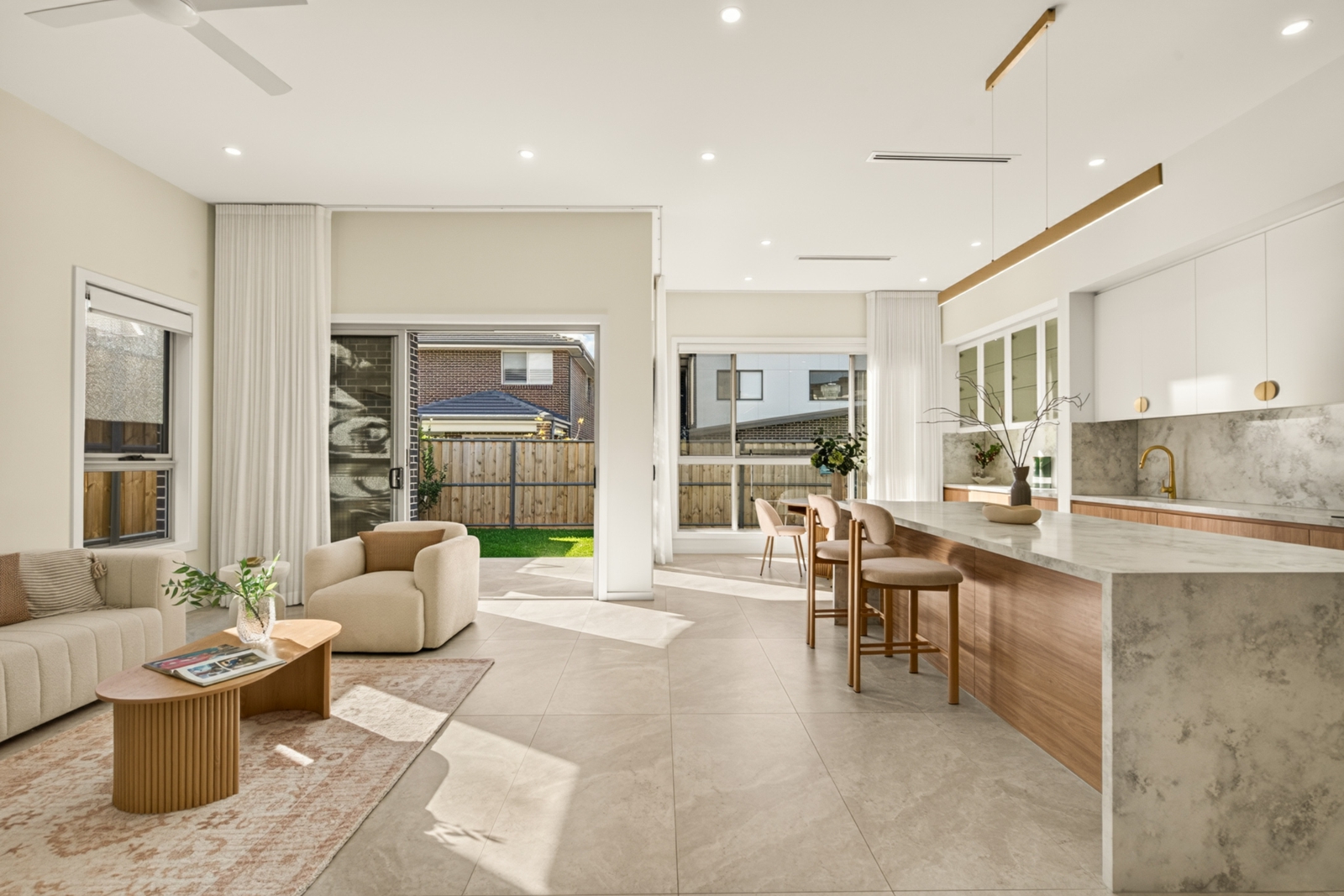 60 Sunburst Circuit Gables-1.jpg