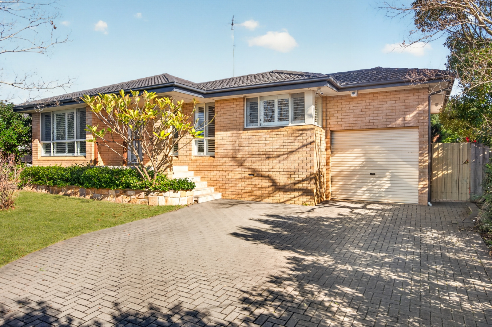 44 Acres Road Kellyville-1.jpg