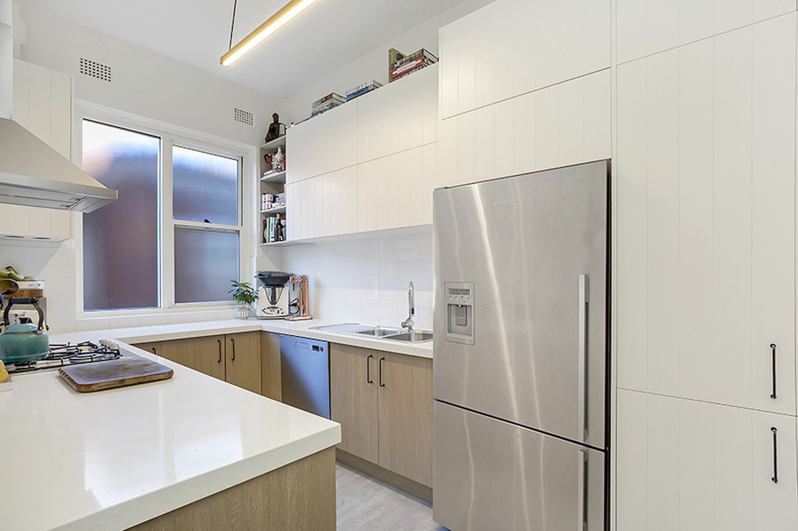 3/14 Cove Avenue, Manly - image 2