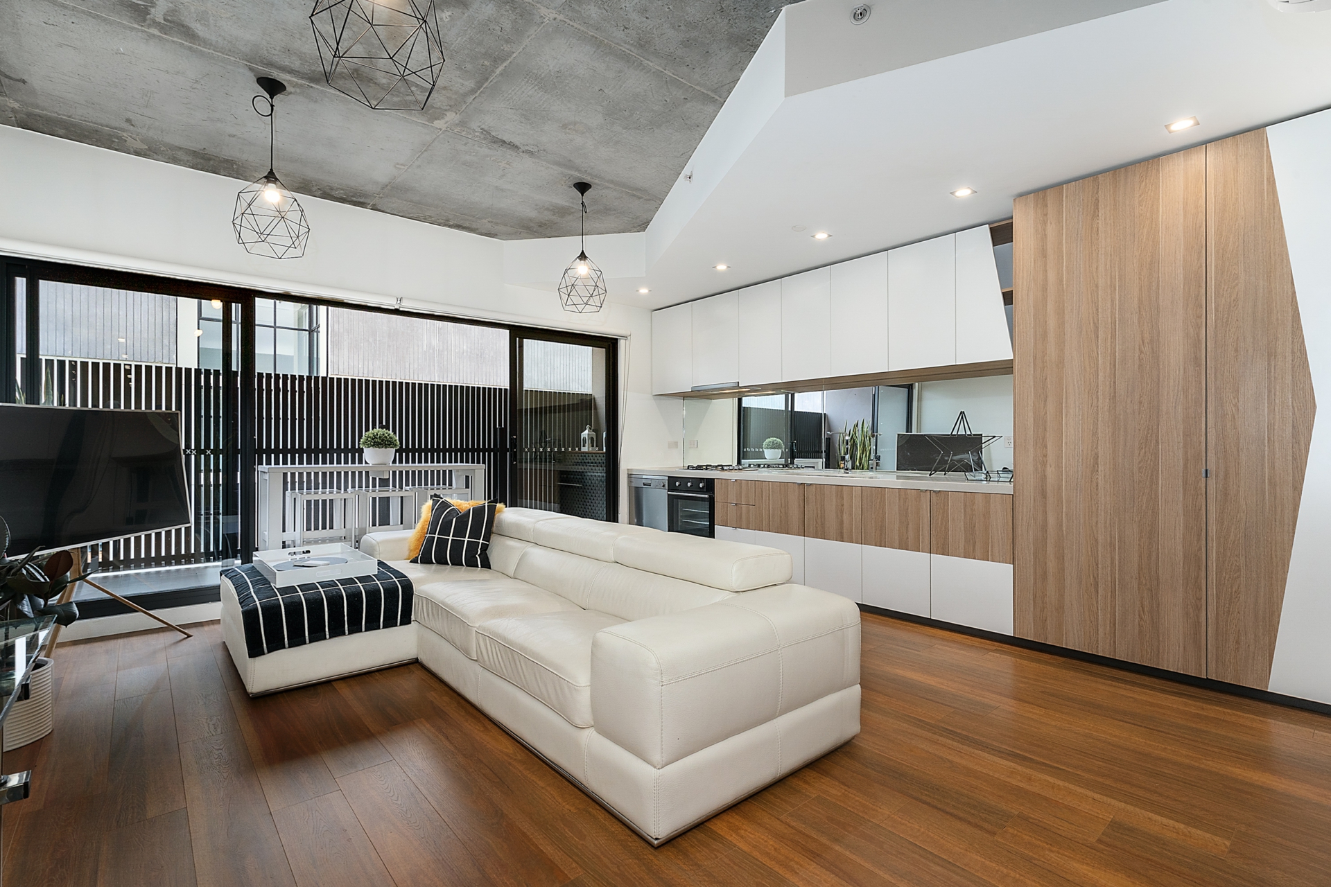 210/27 Victoria Street, Footscray, VIC 3011