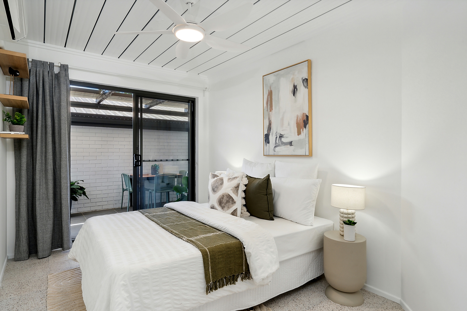 Bed 1